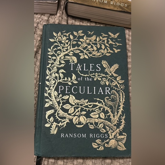 Miss Peregrines Peculiar children Book set - Picture 6 of 6